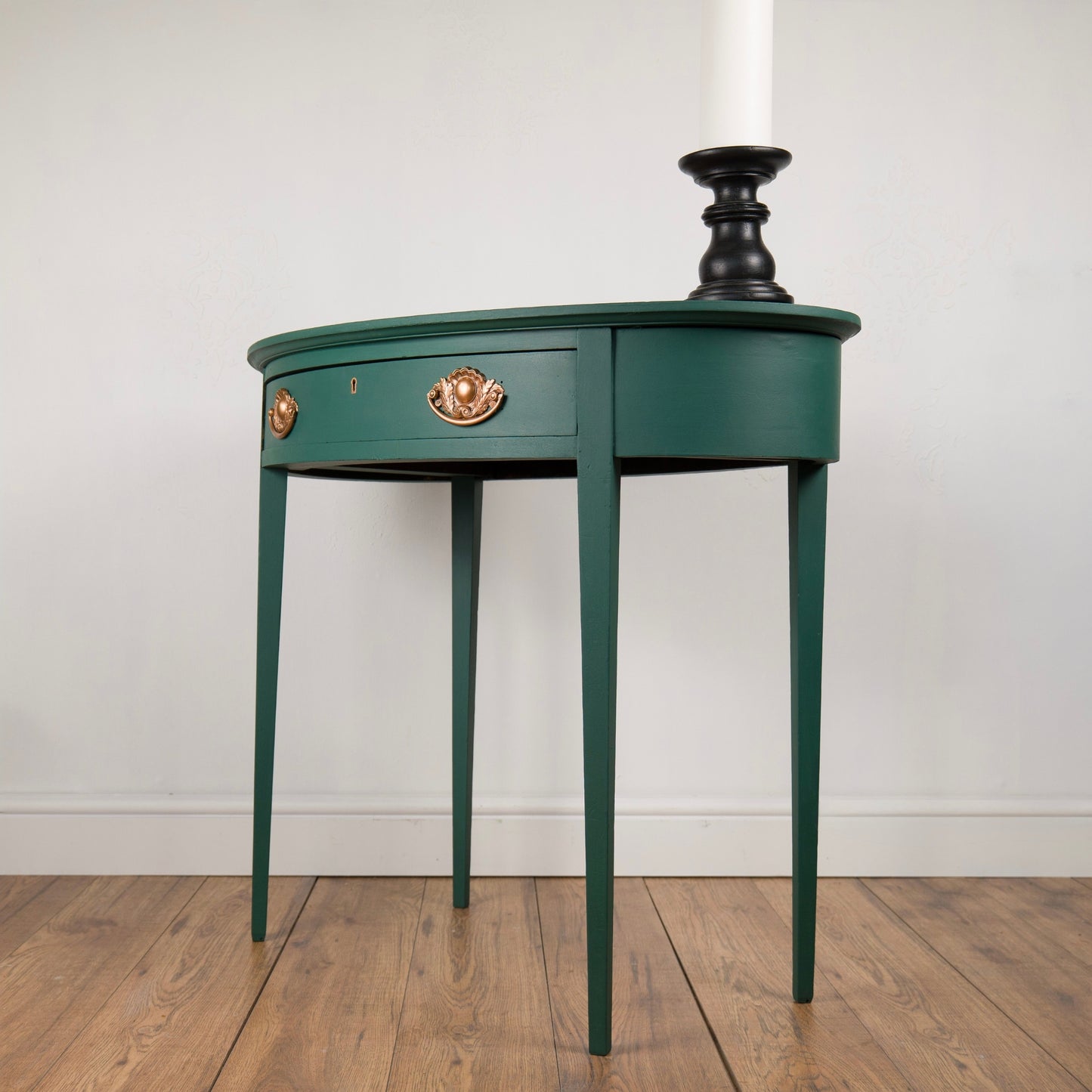 Vintage Green & Copper Oval Table – Upcycled in Botanical Elegance