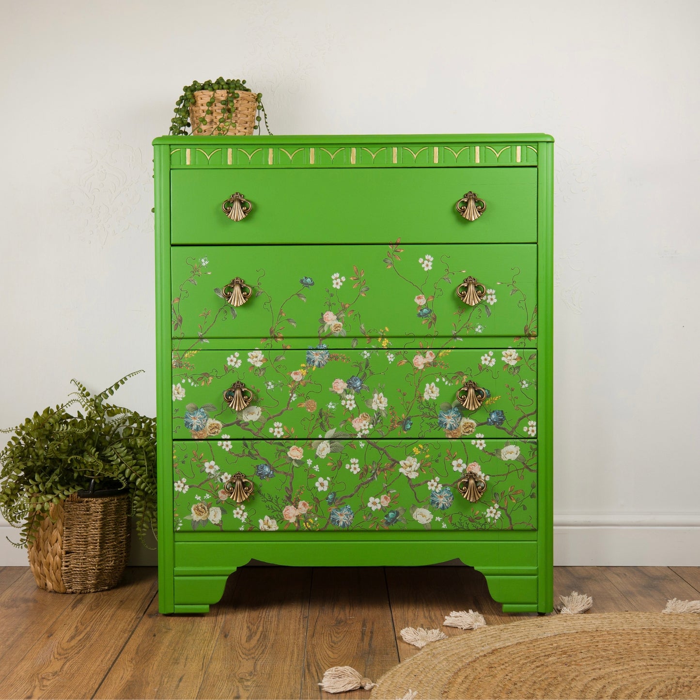 Upcycled Hand-Painted Vintage Chest of Drawers – Botanical Floral Design in Vibrant Green