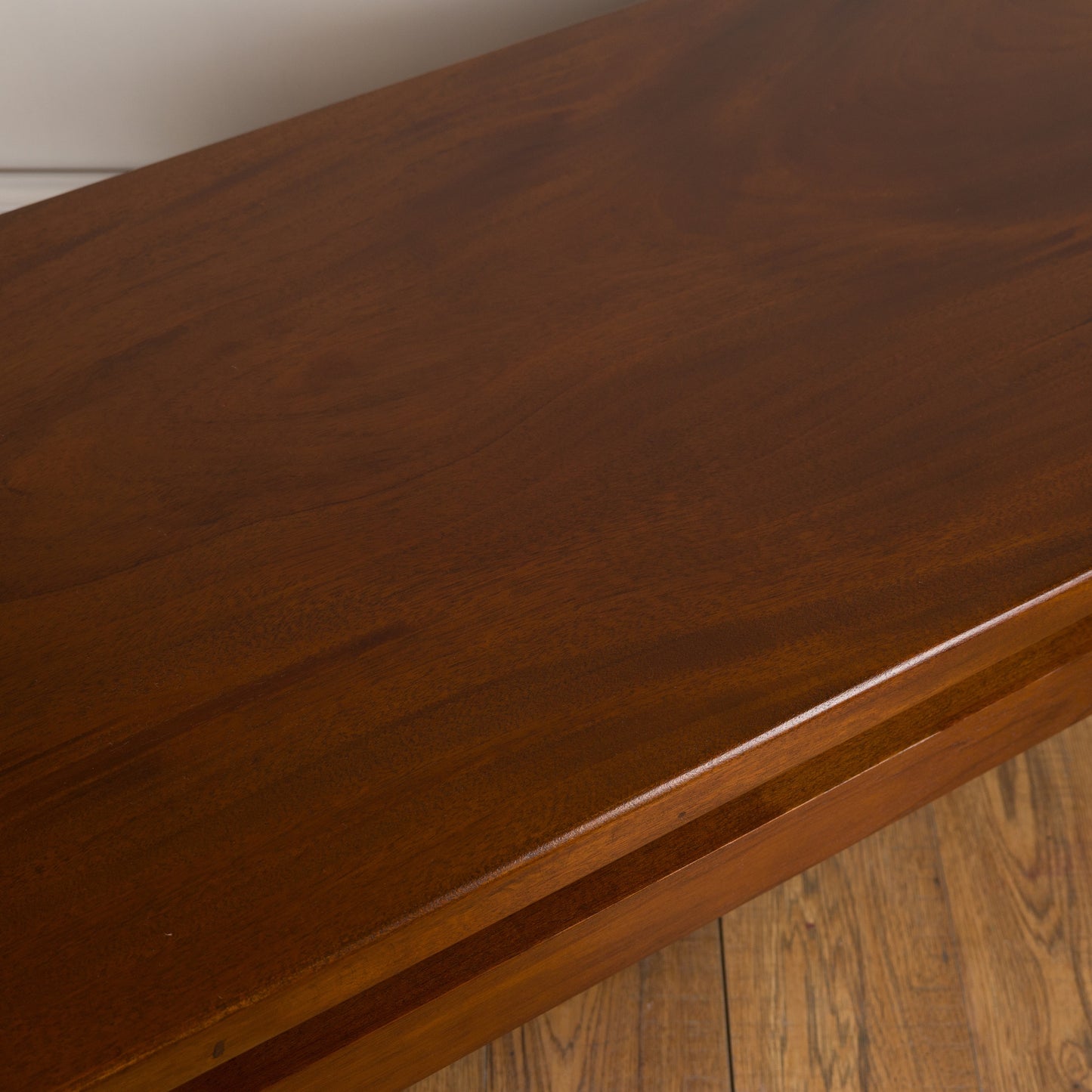 Mid-Century Solid Mahogany Coffee Table – Vintage Retro Living Room Furniture